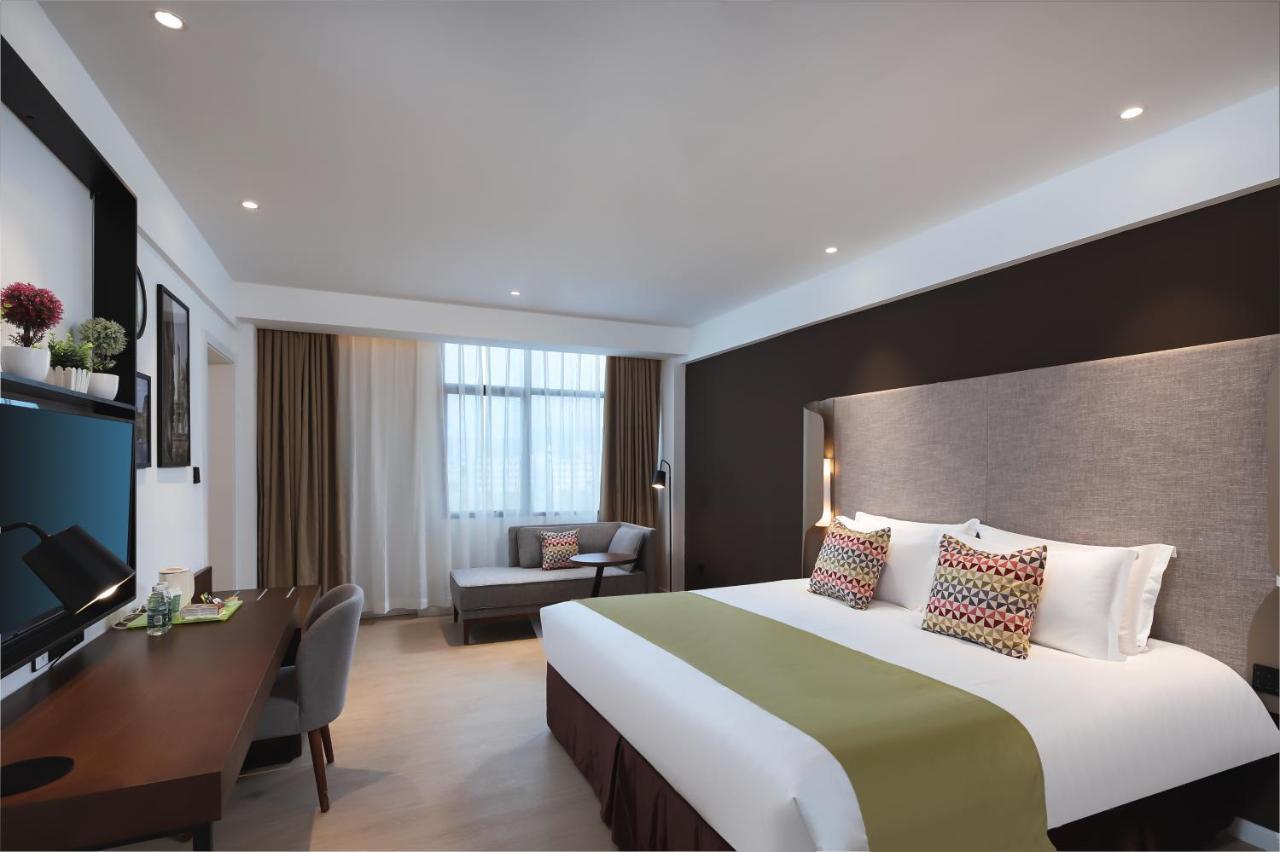 Campanile Shenzhen Bao'An Hotel Exterior photo